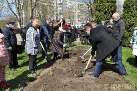 У Житомирі вшанували пам'ять загиблих ліквідаторів аварії на Чорнобильській АЕС