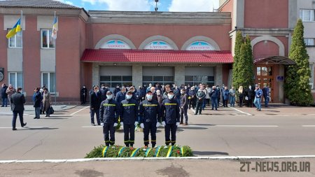 У Житомирі вшанували пам'ять загиблих ліквідаторів аварії на Чорнобильській АЕС