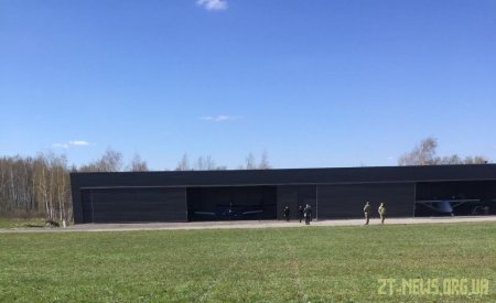 На Житомирщині розшукали літак, який порушив українсько-румунський кордон