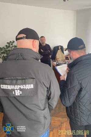 На Житомирщині СБУ викрила на корупції двох посадовців поліції