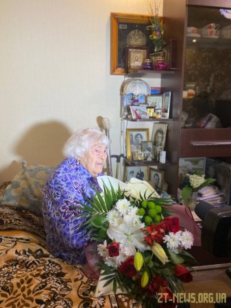 Найстарша жителька Житомира Олена Москальова відзначила 106 день народження