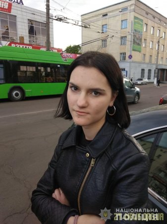 Поліція розшукує 17-річну житомирянку Анастасію Маківську