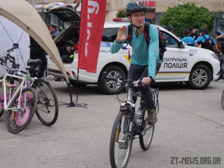 Майже 2 тисячі велосипедистів проїхали вулицями Житомира