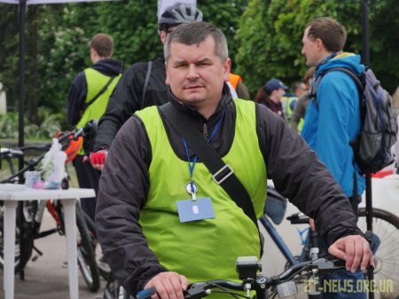 Майже 2 тисячі велосипедистів проїхали вулицями Житомира