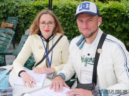 Майже 2 тисячі велосипедистів проїхали вулицями Житомира