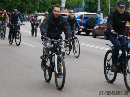 Майже 2 тисячі велосипедистів проїхали вулицями Житомира