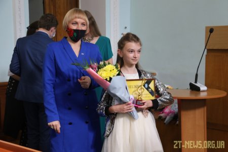 20 учнів житомирських мистецьких шкіл отримали стипендії міського голови