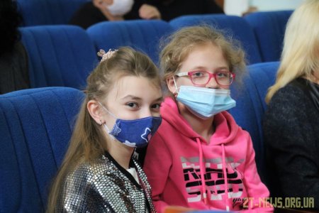 20 учнів житомирських мистецьких шкіл отримали стипендії міського голови