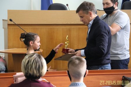 20 учнів житомирських мистецьких шкіл отримали стипендії міського голови