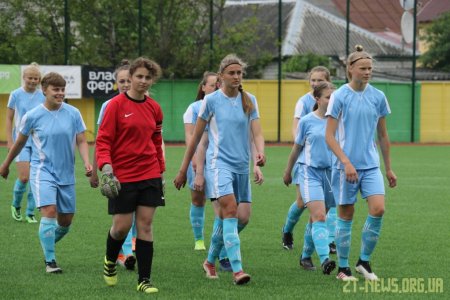 Житомирська дівоча команда з футболу дебютувала у Чемпіонаті України