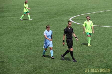 Житомирська дівоча команда з футболу дебютувала у Чемпіонаті України