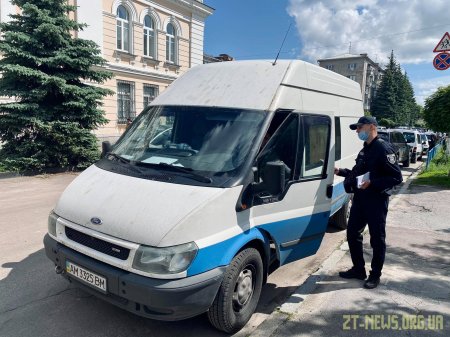 У перший день роботи інспектори з паркування виявили 440 порушень