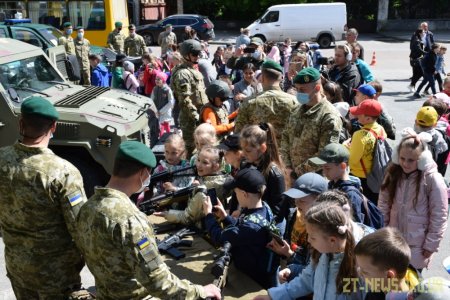 Майстер-класи, святкові концерти, ігри - у Житомирі святкують Міжнародний день захисту дітей