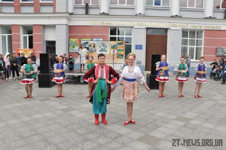 Майстер-класи, святкові концерти, ігри - у Житомирі святкують Міжнародний день захисту дітей