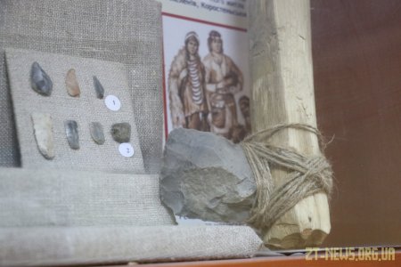 Викладачка ЖДУ ім. Івана Франка отримала іменний годинник міського голови