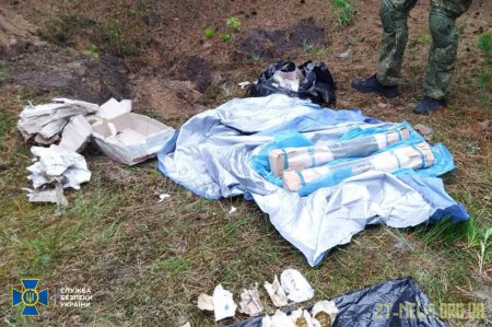 На Житомирщині СБУ виявила арсенал військових засобів ураження