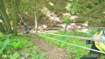На Житомирщині стартував чемпіонат області з техніки пішохідного туризму