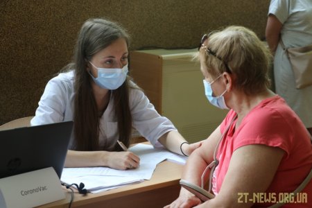 У Житомирі за пів дня щепили пів тисячі людей