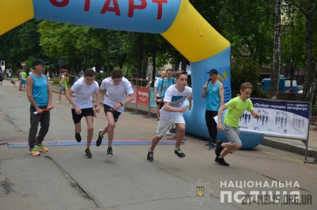 У Житомирі вперше провели забіг єдності «Поліція передає естафету»