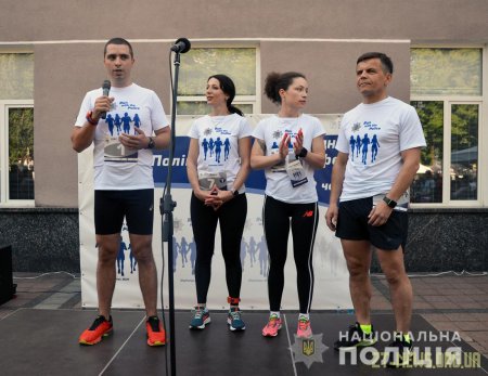 У Житомирі вперше провели забіг єдності «Поліція передає естафету»