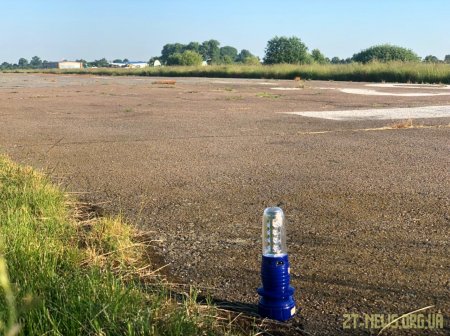 Прикордонники затримали літак, який незаконно залетів з Румунії та приземлився поблизу Бердичева