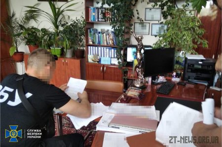 СБУ викрила корупційну схему в Державній виконавчій службі Житомирщини