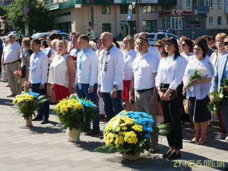 25 річницю Конституції України відзначили у Житомирі