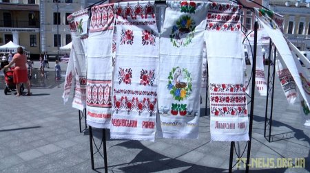 25 річницю Конституції України відзначили у Житомирі