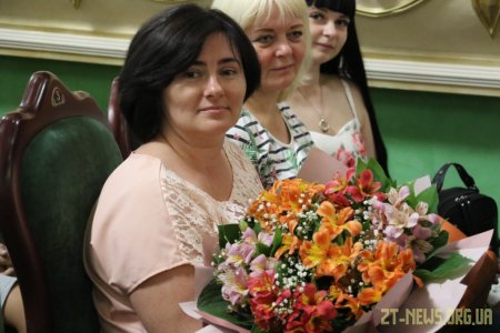 Шестеро житомирянок отримали почесне звання «Мати-героїня»