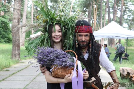 Фотозони, конкурси, театралізоване дійство, фаєр-шоу та дискотека - у Житомирі відсвяткували Івана Купала