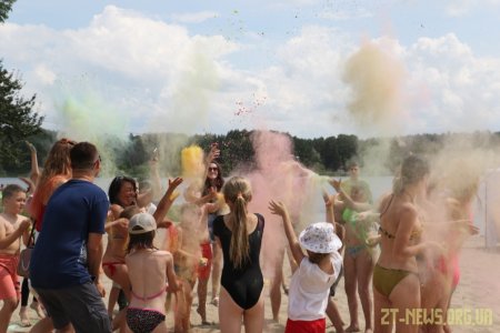 Фотозони, конкурси, театралізоване дійство, фаєр-шоу та дискотека - у Житомирі відсвяткували Івана Купала