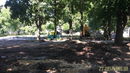 Розпочато реконструкцію скверу на майдані Путятинському
