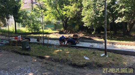 Розпочато реконструкцію скверу на майдані Путятинському