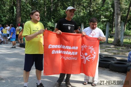 У Житомирі діти з порушенням розумового розвитку змагалися з рухової активності