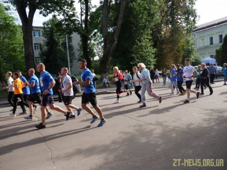 Напередодні Дня пам’яті захисників України у Житомирі відбувся патріотичний забіг