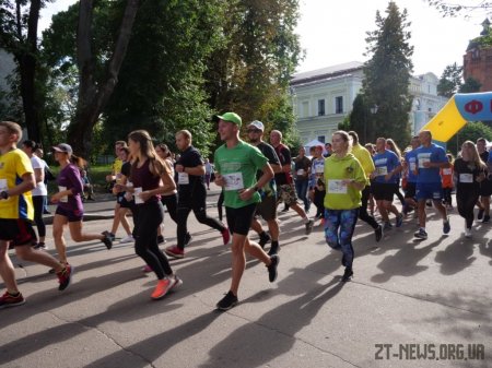 Напередодні Дня пам’яті захисників України у Житомирі відбувся патріотичний забіг