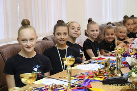 У міській раді відзначили юних гімнасток