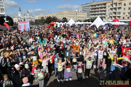 У Житомирі визначили переможців шостого космічного напівмарафону