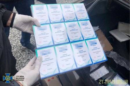 СБУ викрила медиків, які змушували онкохворих купувати «безкоштовні препарати»