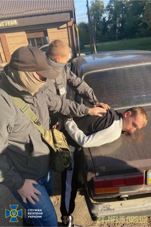 На Житомирщині СБУ викрила поліцейського-організатора мережі наркодилерів