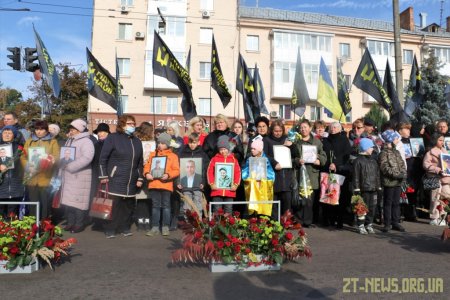 У Житомирі відкрили пам’ятний знак «Захисникам України у війні з російським агресором»