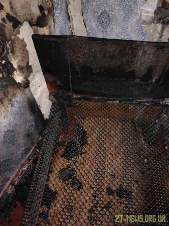 Внаслідок пожежі у житомирському гуртожитку двоє людей було госпіталізовано